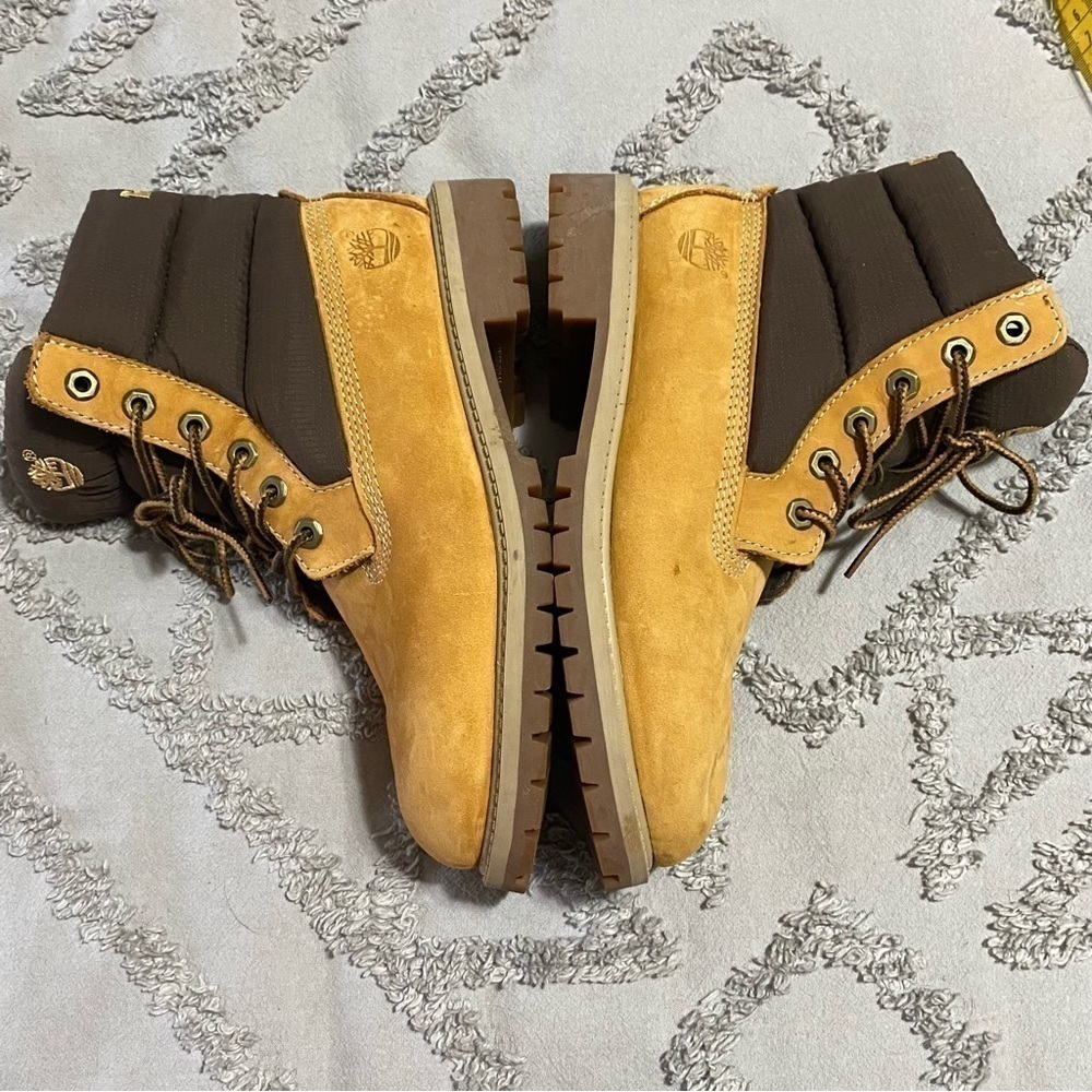 𝅺timberland Youth 6” Quilt Boot size 3 (35) - Picture 4 of 12